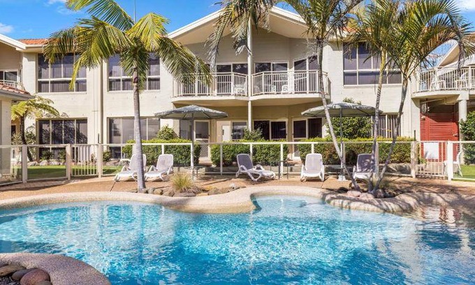 Nelson Bay Apartment | Apartment ∙ 2 bedrooms ∙ 4 guests