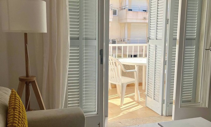 Colonia Sant Jordi Apartment | Apartment 150 meters from the beach