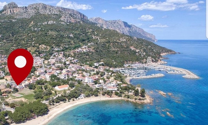 Santa Maria Navarrese Apartment | Apartment with veranda a few meters from the sea