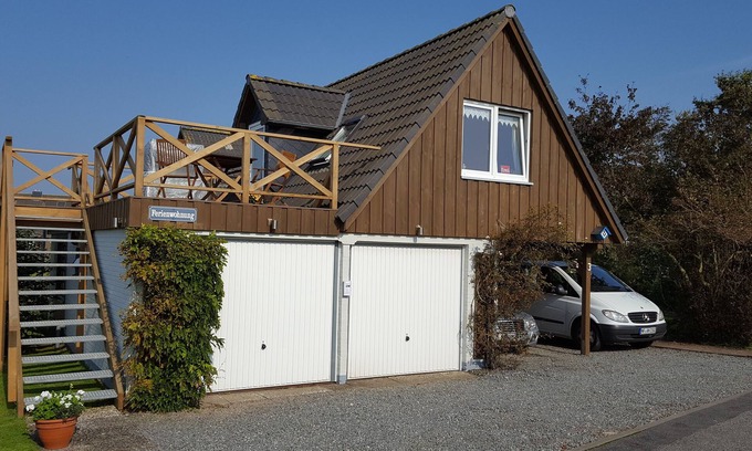 Suederhafen Apartment | Apartment 1 at the Aussendeich Nordstrand North Frisian Islands