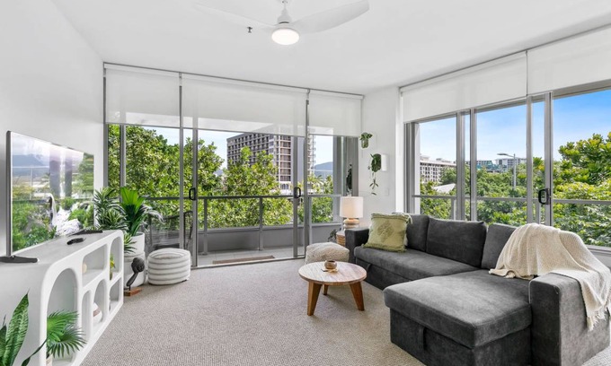 Cairns Central Business District Apartment | Apartment ∙ 1 bedroom ∙ 4 guests