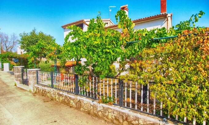 Stinjan Apartment | Apartment 157/336 (Istria - Stinjan), 700m from the beach