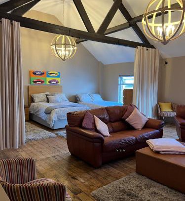 Blackwood Apartment | APARTMENT 185