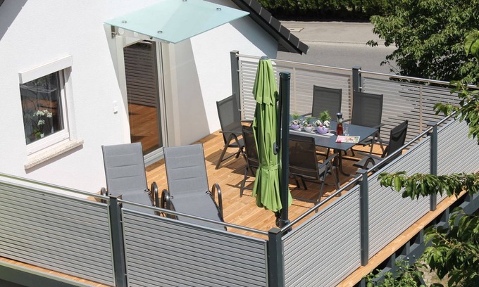 Beuren Apartment | Apartment 2 with Balcony and Wi-Fi