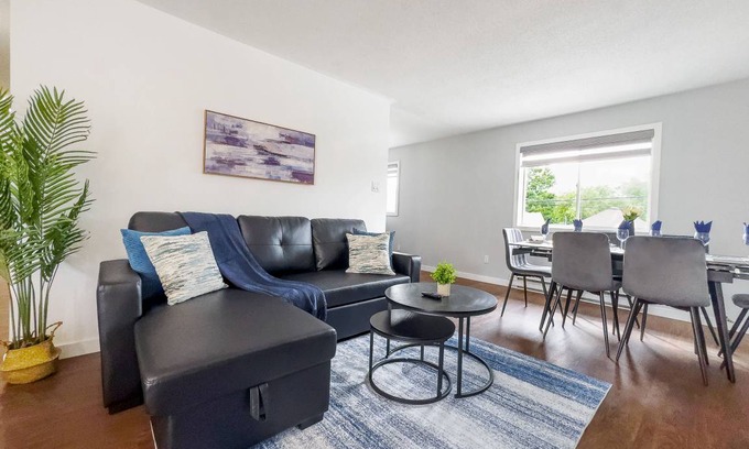 Bobcaygeon Apartment | Apartment ∙ 3 bedrooms ∙ 7 guests