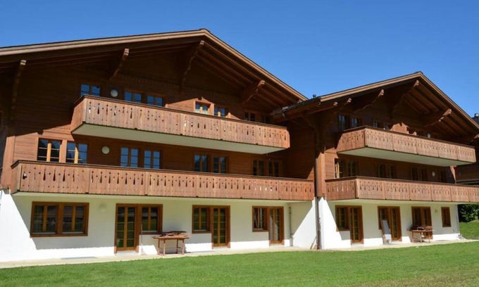 Zweisimmen Nr Gstaad Apartment | Apartment ∙ 3 bedrooms ∙ 6 guests