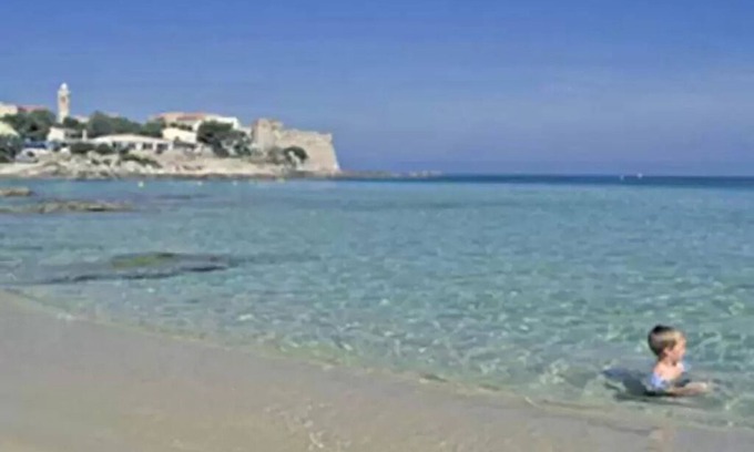 Corbara Apartment | APARTMENT 300M FROM THE BEACH (ON FOOT)
