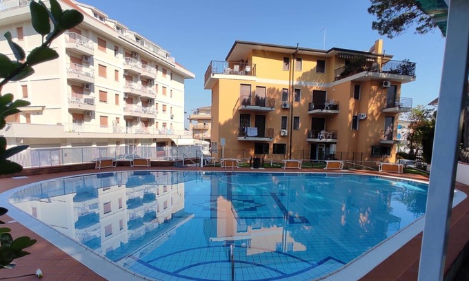 Eraclea Mare House | Apartment 5 people Condominio La Rustica with swimming pool WI-FI
