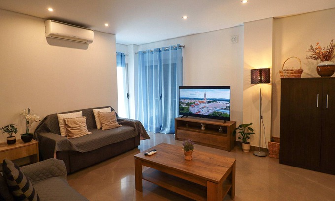 Fatima Apartment | Apartment 50 meters from the Sanctuary of Fátima