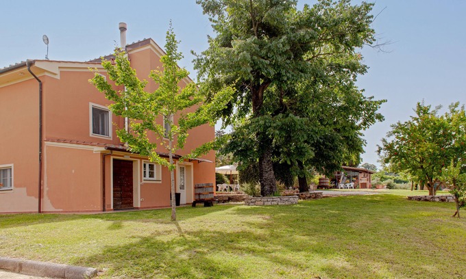 Fauglia Apartment | Apartment "Antica Fattoria Borghesi" with Pool, Garden & Wi-Fi