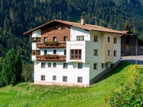 Kappl Apartment | Apartment Apart Romantica-3 by Interhome