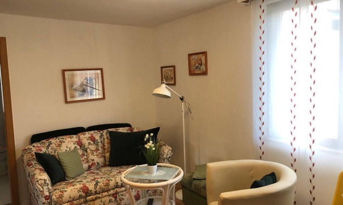 Bad Pyrmont Apartment | Apartment/apartment, shower, WC, No. 11 - Appartementhaus Blume