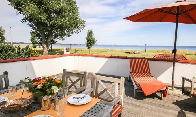 Scharbeutz Apartment | Apartment Barebica