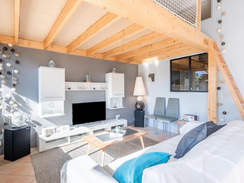 Quiberon Apartment | Apartment Beaumanoir by Interhome