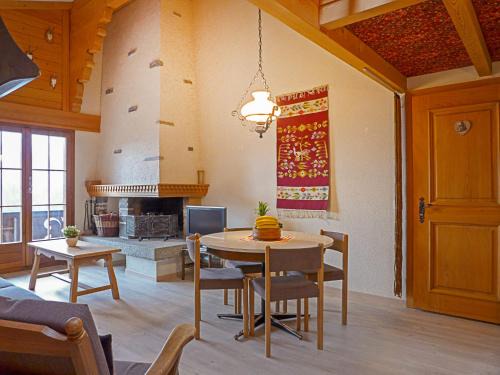 Wengen Apartment | Apartment Bergkristall Apt- P by Interhome