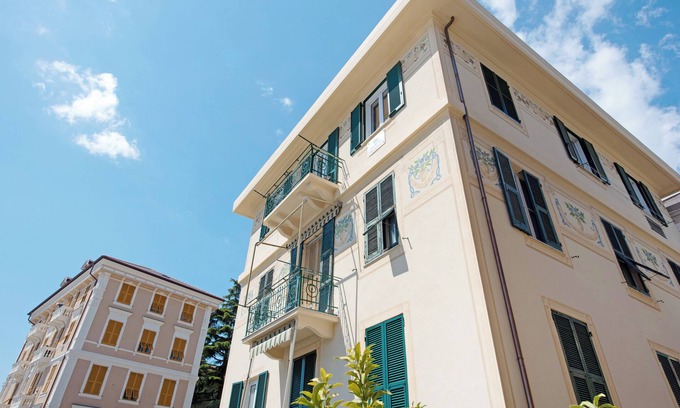 Varazze Apartment | Apartment "Bilocale Mezzano in centro" with Sea View & A/C