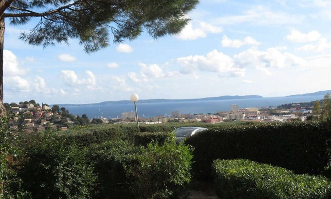 Bormes-Les-Mimosas Apartment | Apartment Bormes-les-Mimosas, studio flat, 4 persons