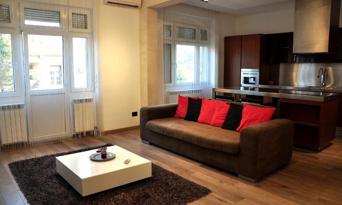 Skadarlija Apartment | Apartment Boem