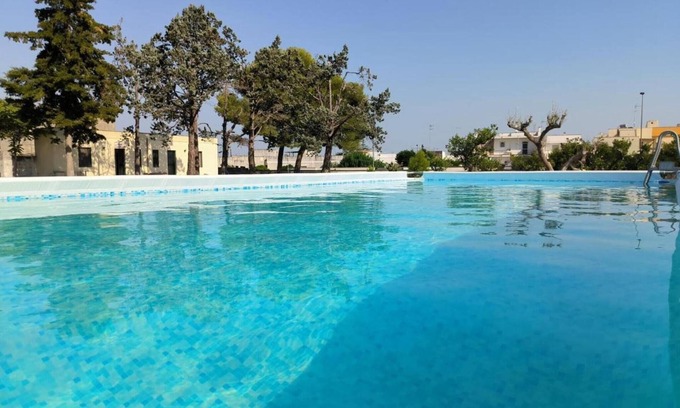 Giurdignano Apartment | Apartment 'Borgo Borgia - Casa Del Vinattiere' with Shared Pool, Wi-Fi and Air Conditioning