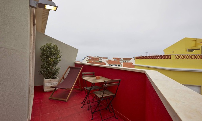 Ericeira Apartment | Apartment Casa das Aguarelas, 3rd Left
