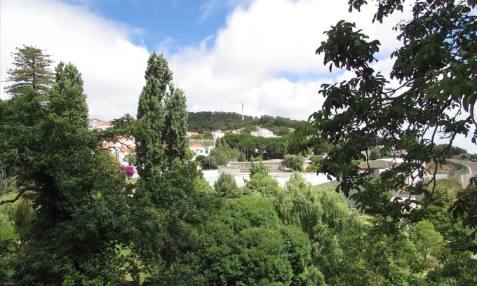 Monchique Apartment | Apartment 'Casa Rosa 41' with Private Terrace and Wi-Fi