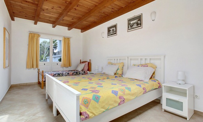 Teguise Apartment | Apartment Casa Verde 5 with Swimming Pool, Wi-Fi, Garden, Terrace & BBQ