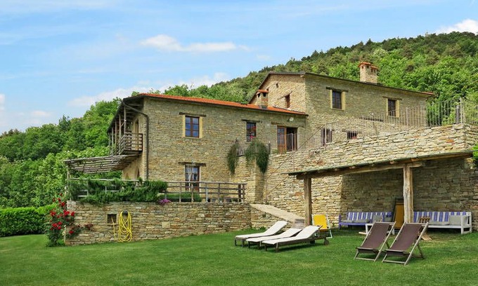 Cortemilia Apartment | Apartment Cascina Barroero in Cortemilia, Piedmont - 4 persons, 1 bedroom