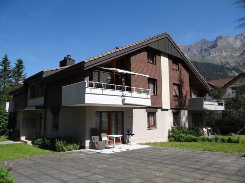 Engelberg Apartment | Apartment Chalet Bergblick by Interhome