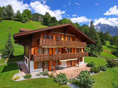 Grindelwald Apartment | Apartment Chalet Hori-2 by Interhome