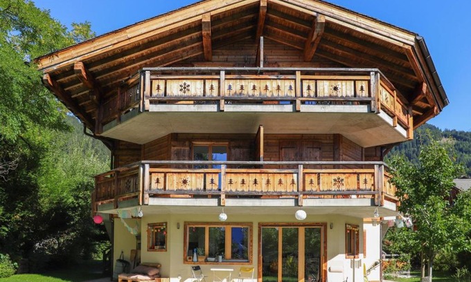 Chesieres Apartment | Apartment Chalet Sans Soucis by Interhome