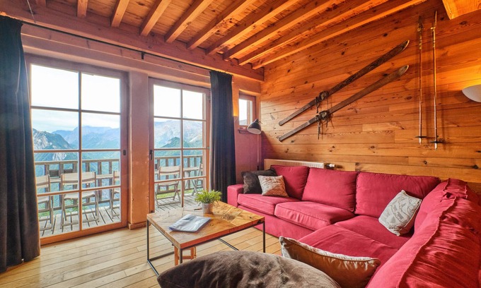 Villard-Reculas Apartment | Apartment 'Cloudit' with Mountain View, Private Terrace and Wi-Fi