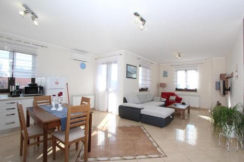 Matohanci Apartment | Apartment Dado
