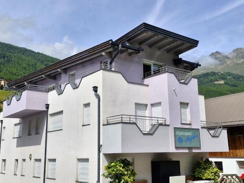 Soelden Apartment | Apartment Diamant by Interhome