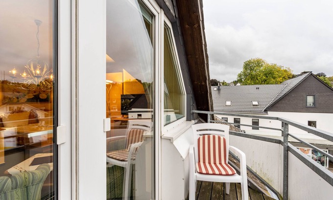 Usseln Apartment | Apartment 'Dompfaff' with Mountain View, Shared Garden and Wi-Fi