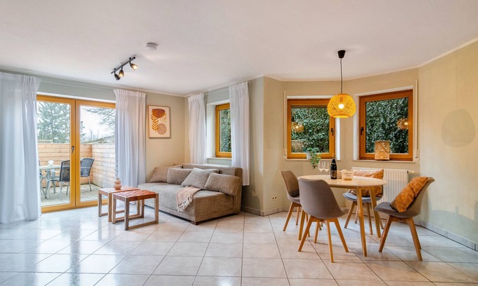 Inzigkofen Apartment | Apartment 'Donauliebe' with Private Terrace, Shared Garden and Wi-Fi