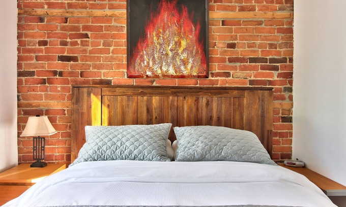 Quartier des Spectacles Apartment | Apartment downtown Montreal #4H