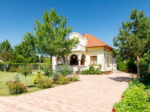 Balatonoszod Apartment | Apartment Elisabeta 01 by Interhome
