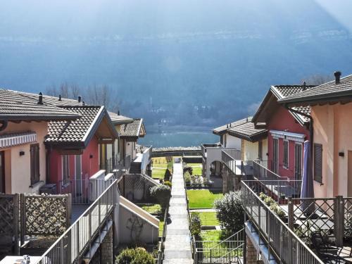 Spinone Al Lago Apartment | Apartment Endine Pool Apartment by Interhome