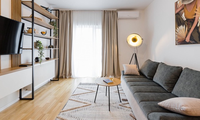 Timisoara Apartment | Apartment Ensity with balcony