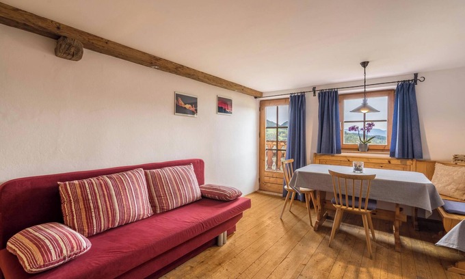 Avelengo Apartment | Apartment "Enzian - Nusserhof" near Skiing Area with Mountain Views & Balcony