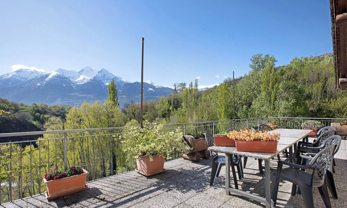 Gignod Apartment | Apartment 'Eun Tchì Vo - Gignod' with Mountain View, Shared Terrace, Barbecue and Wi-Fi