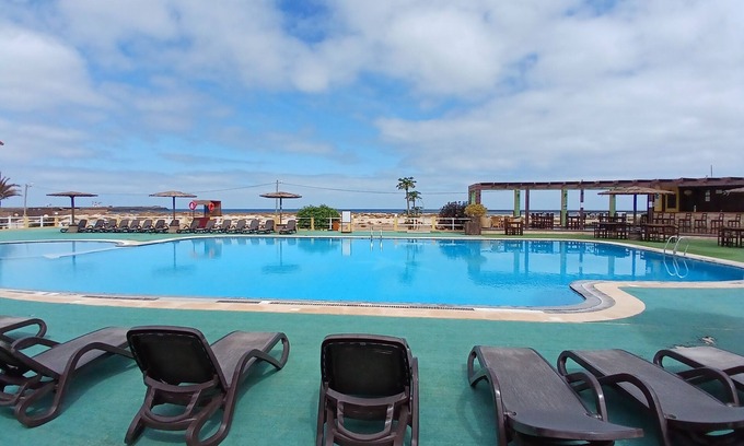Sal Rei Condo | Apartment facing the sea