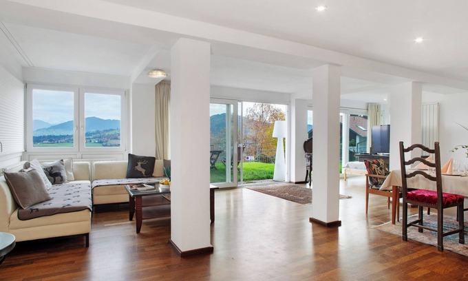 Langen bei Bregenz Apartment | Apartment 'Ferienwohnung Marianne' with Mountain View, Private Terrace and Wi-Fi