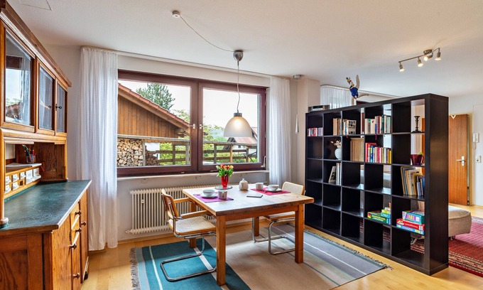 Neusatzeck Apartment | Apartment 'Ferienwohnung Fasse' with Shared Garden and Wi-Fi