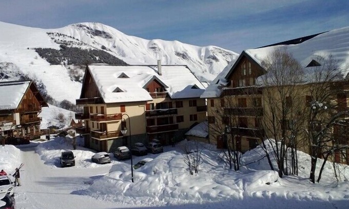 Saint-Sorlin-d'Arves Apartment | Apartment foot of the slopes and trade