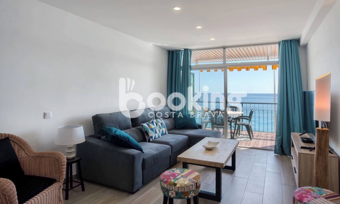 Platja d'Aro Apartment | APARTMENT FOR 5 PEOPLE ON THE FRONT OF THE SEA