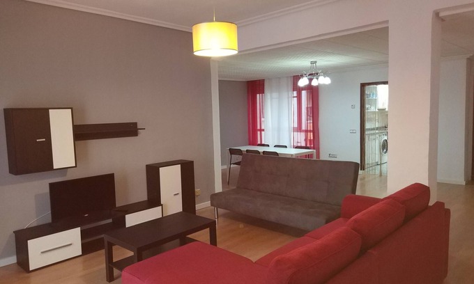 Logrono Condo | Apartment for groups in Logroño