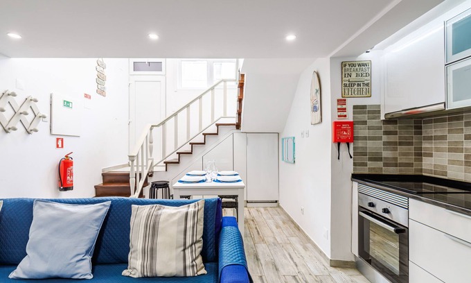Santiago Apartment | Apartment 'Fração D'ouro By Sesimbra' with Wi-Fi