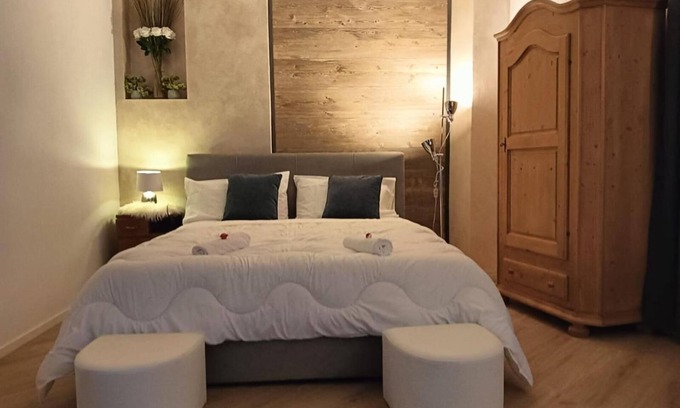 Albiano Apartment | Apartment 'Freddie House' with Balcony and Wi-Fi
