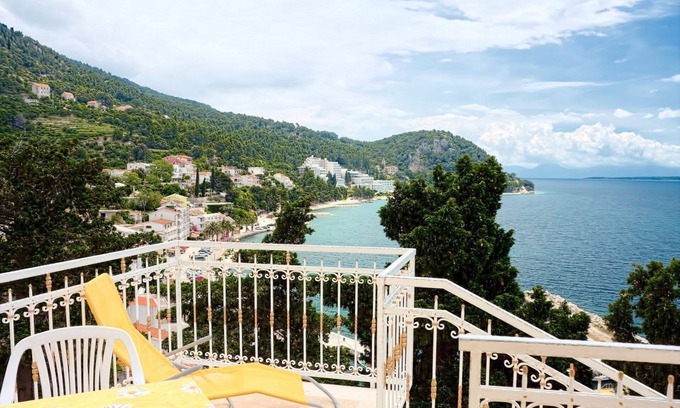 Zivogosce Apartment | Apartment Gojko - 50 m from the beach: A3(2) - Zivogosce, Riviera Makarska, Croatia